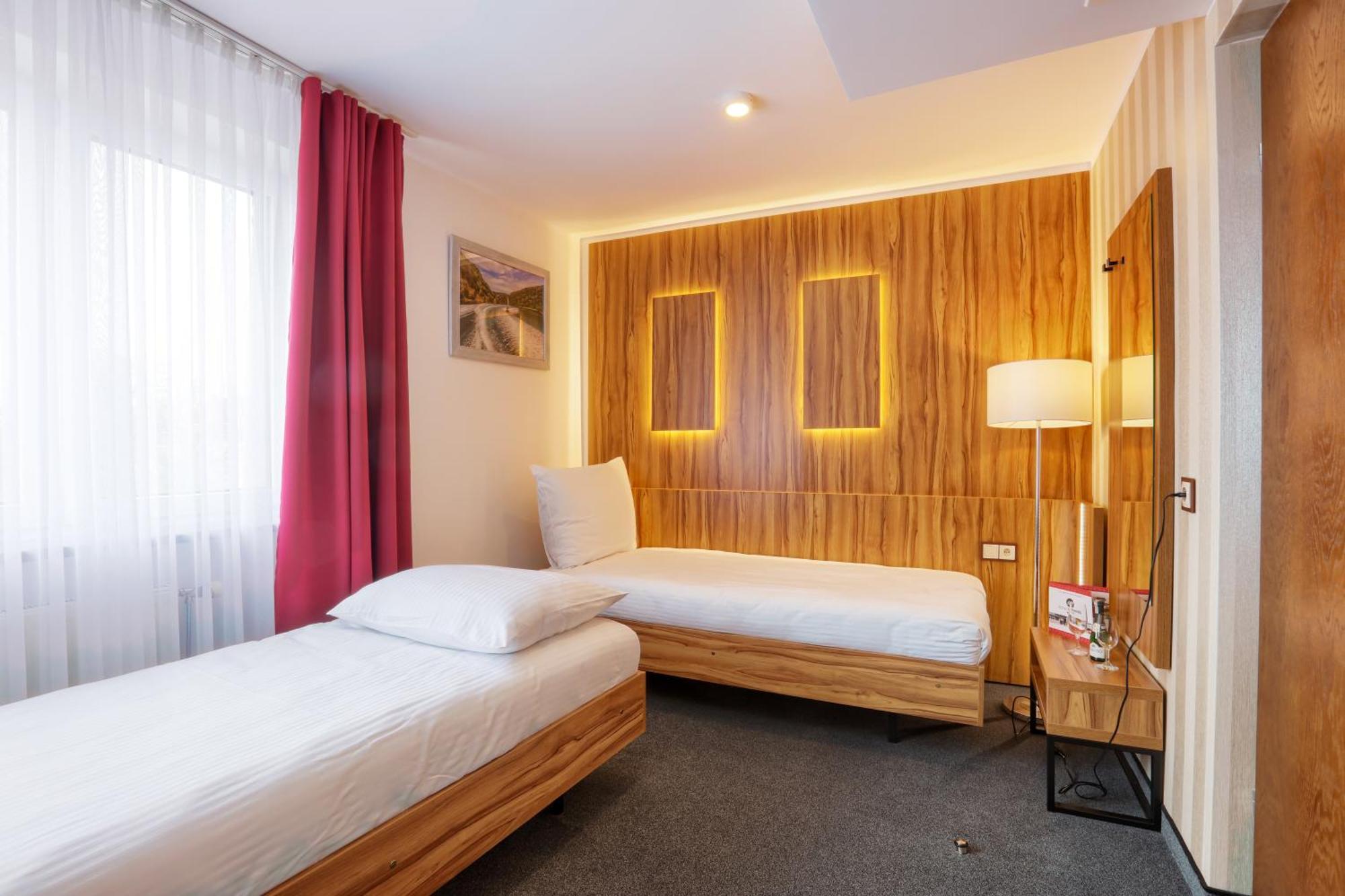 Hotel Weneda Opole Cameră foto