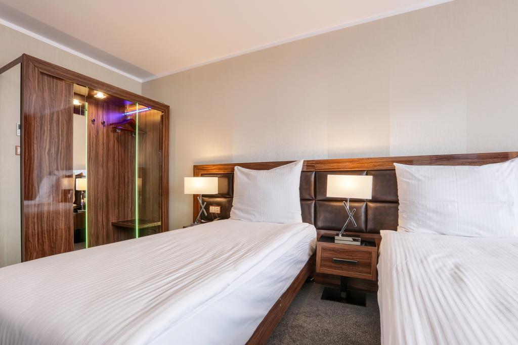 Hotel Weneda Opole Cameră foto